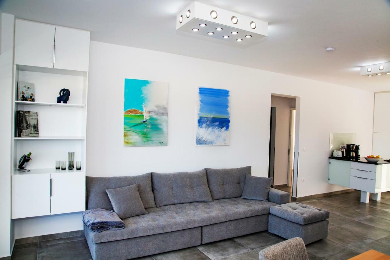 Penthouse " Sonja " Apartment ลาวริออน ภายนอก รูปภาพ